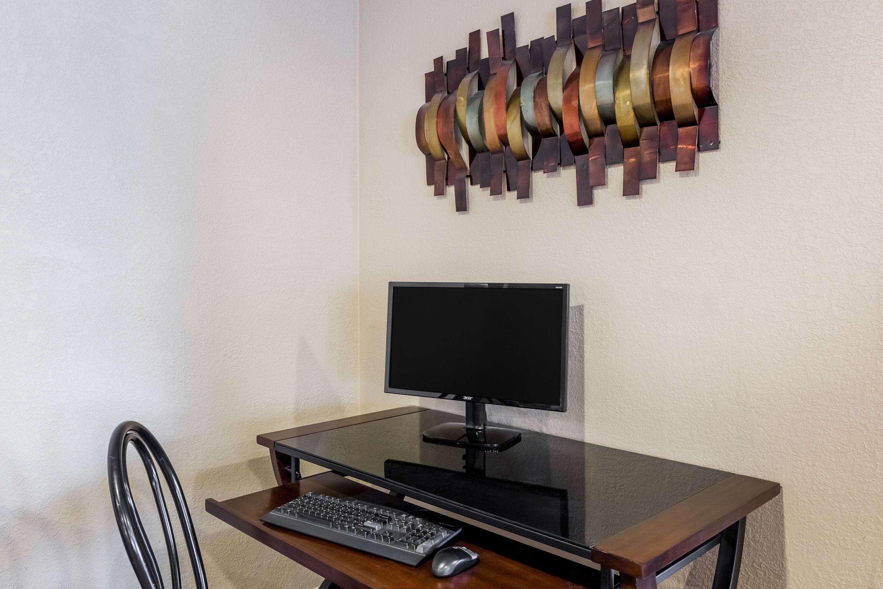 Super 8 By Wyndham Urbandale/Des Moines Area Motel Екстериор снимка